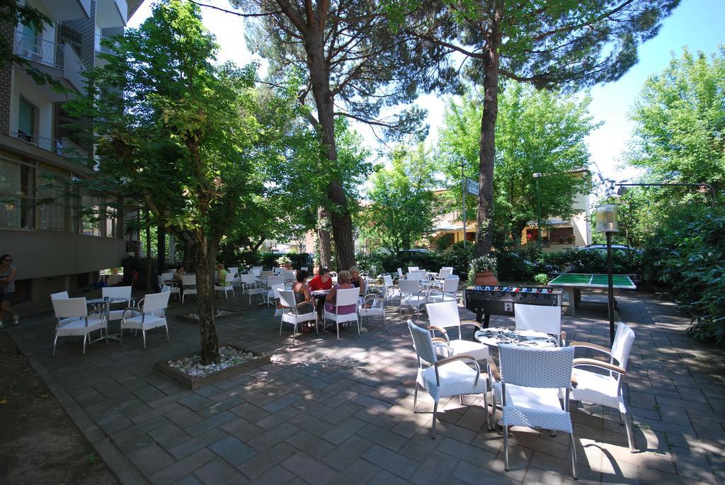 Hotel Plutone Τσέρβια Εξωτερικό φωτογραφία