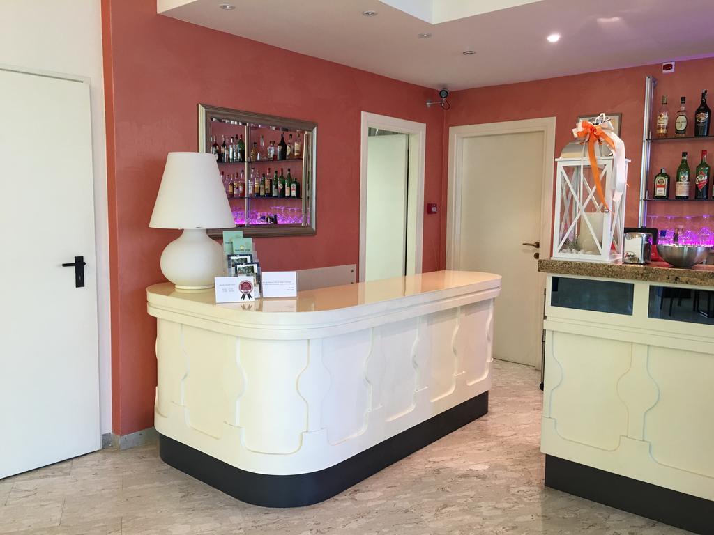 Hotel Plutone Τσέρβια Εξωτερικό φωτογραφία