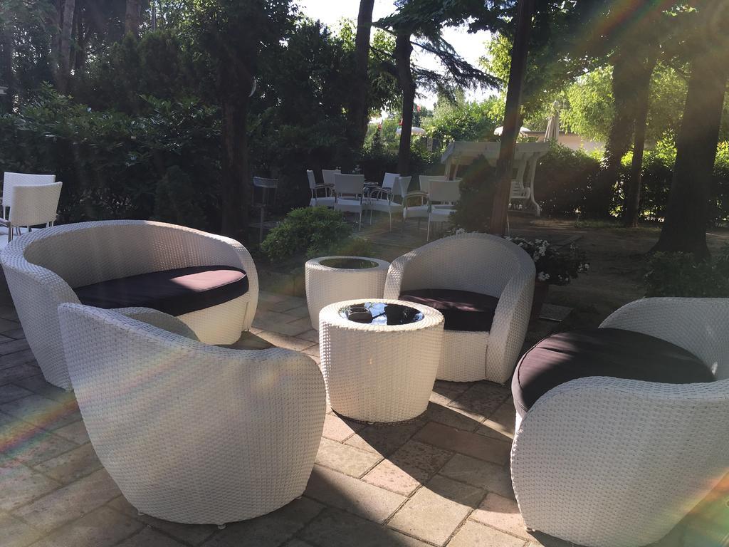 Hotel Plutone Τσέρβια Εξωτερικό φωτογραφία